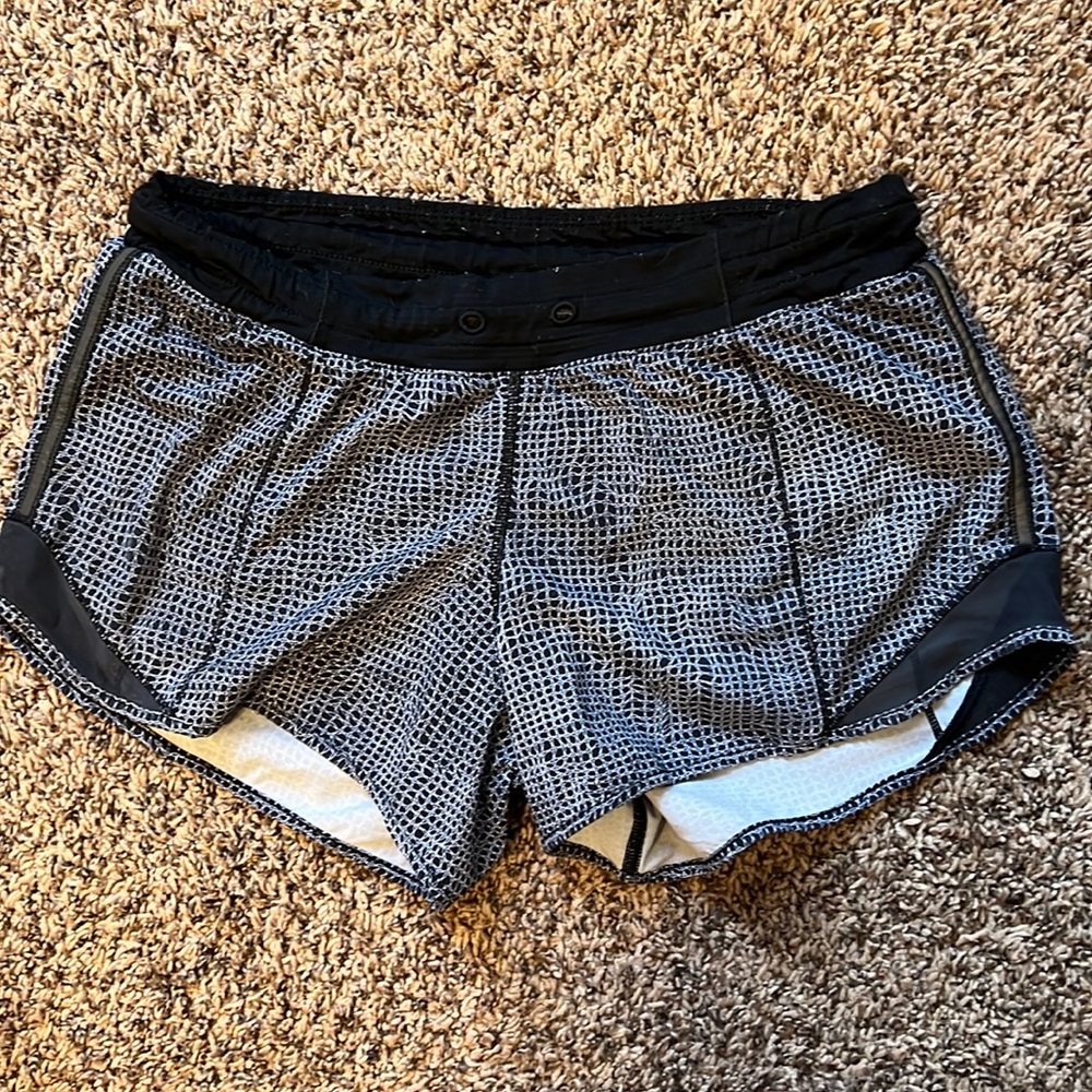 Women’s Hotty Hot Lululemon Shorts